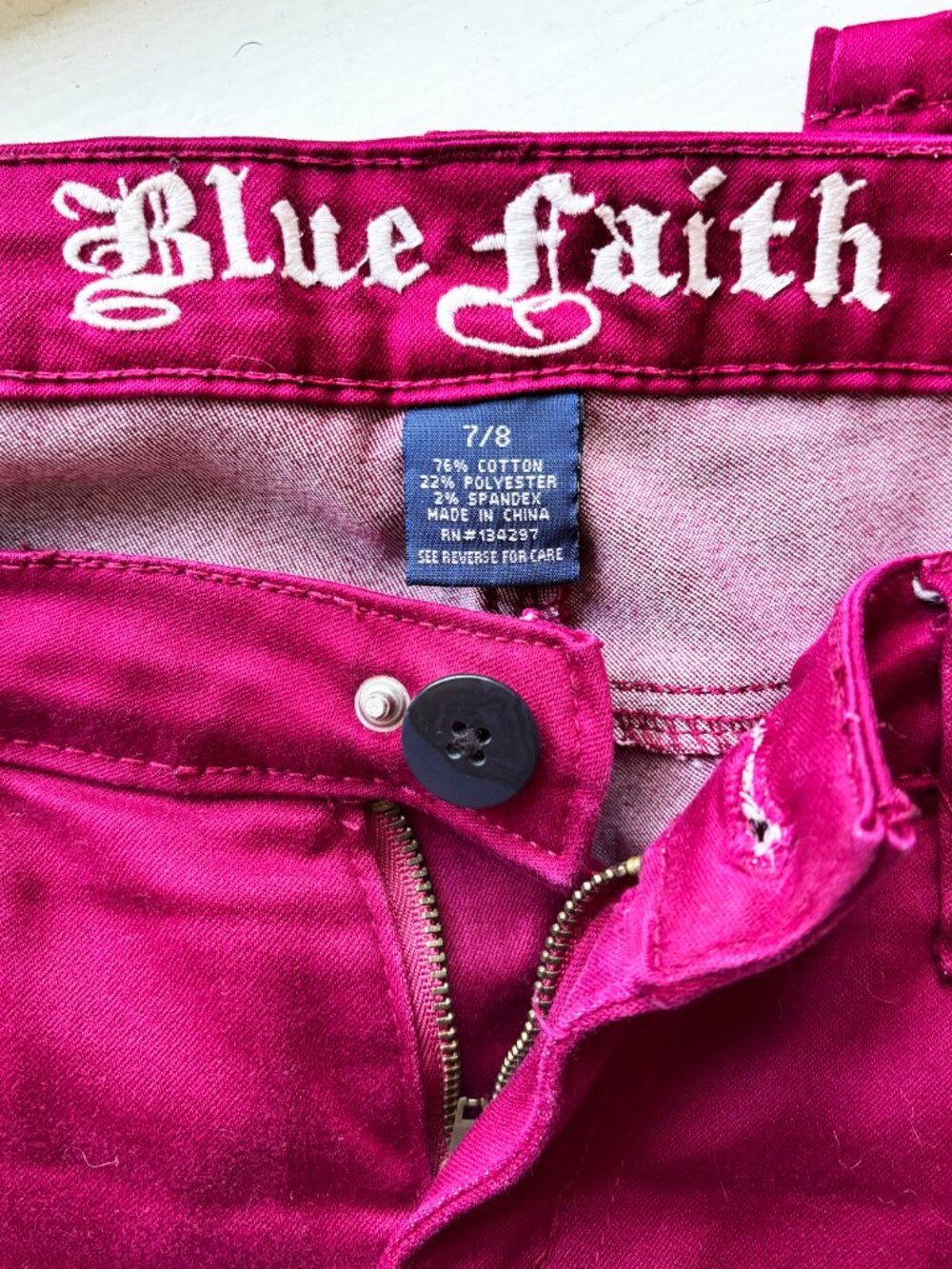 Blue Faith Straight Leg Stretch Red Jeans with Rhinestone Details Sz 7/8 - Picture 3 of 7